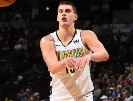 比赛刚刚开 比赛刚刚开