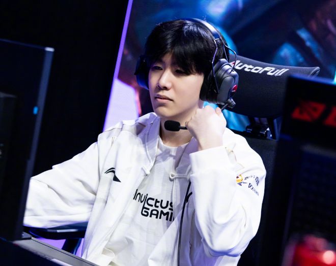 他通过手术 他通过手术