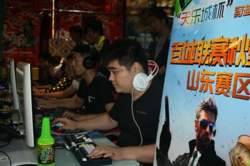 引入外援来